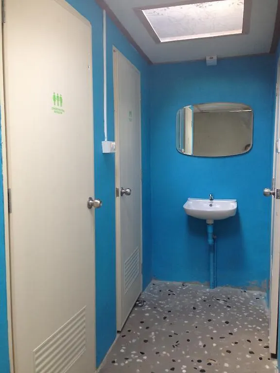Bed Khaolak Hostel カオラック