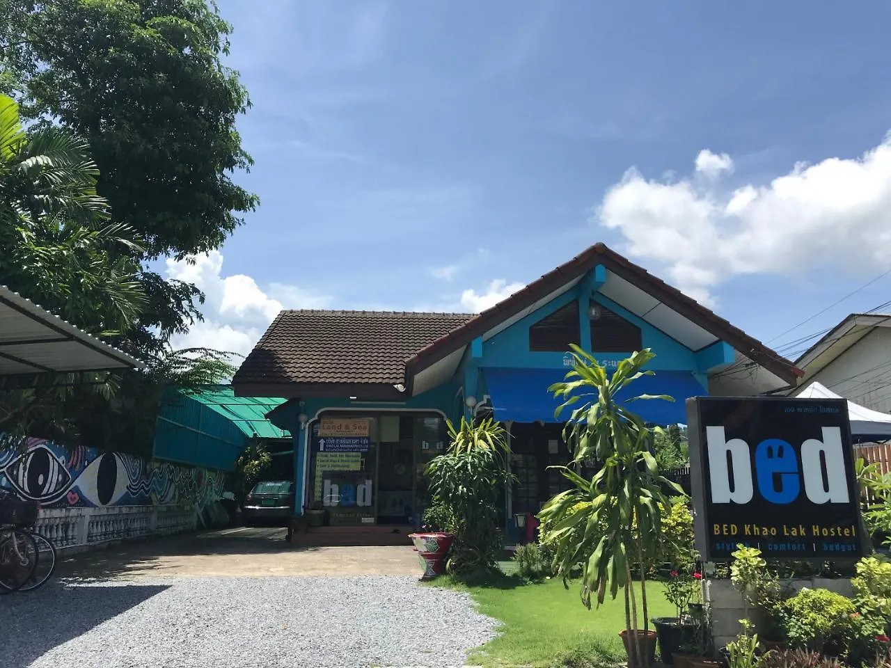 Bed Khaolak Hostel خاو لاك