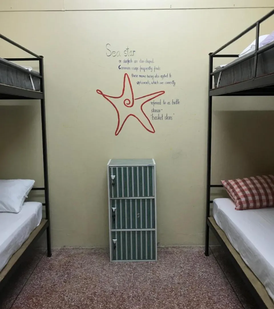 Bed Khaolak Hostel خاو لاك